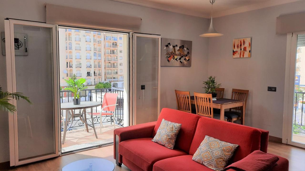 Apartamento Capri Los Boliches Wifi Gratis Beach 100M Fuengirola Zewnętrze zdjęcie