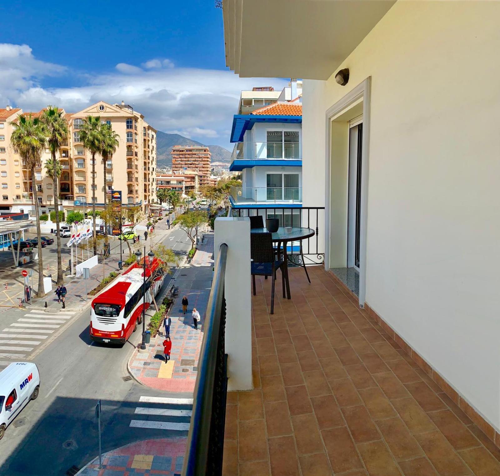 Apartamento Capri Los Boliches Wifi Gratis Beach 100M Fuengirola Zewnętrze zdjęcie